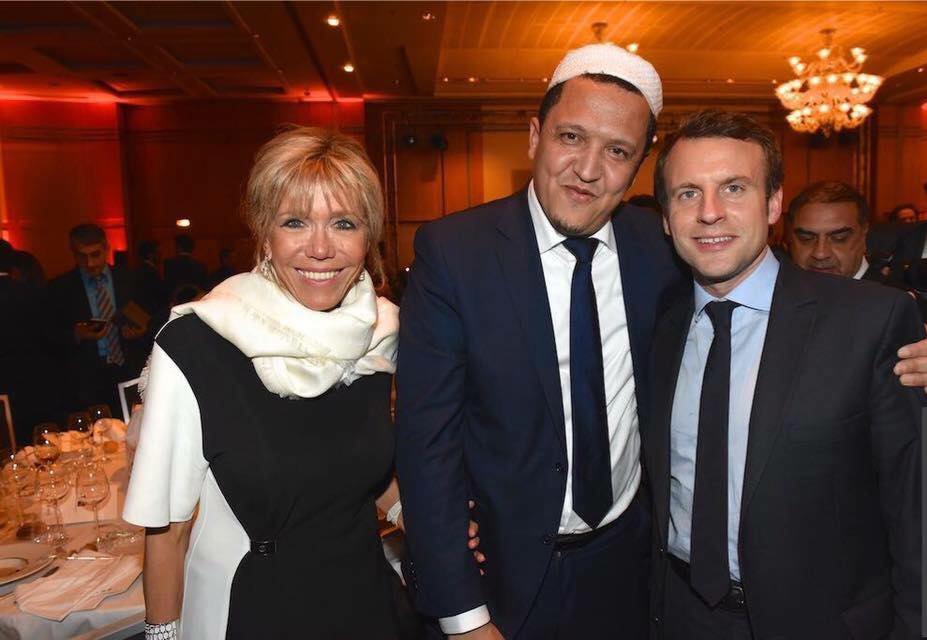 L'imam Chalghoumi en compagnie du président français Emmanuel Macron et son épouse