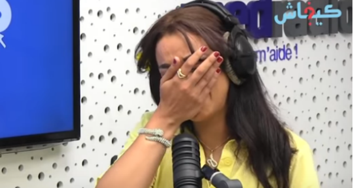 Loubna Abidar en larmes